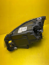 Load image into Gallery viewer, Frontscheinwerfer BMW 5 F11 F10 7424146-01 Rechts Scheinwerfer Headlight SCH5107469794vz