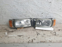 Load image into Gallery viewer, Frontscheinwerfer 2241829 Ein Satz Scheinwerfer Headlight SCH2828592138sw
