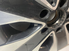 Load image into Gallery viewer, 1x Alufelge 17 Zoll 7.0" 5x112 A4774015200 Mercedes-Benz Vito W447 Rim Wheel FEL5858306754ki