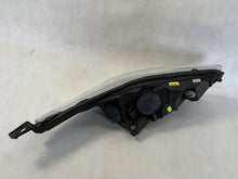 Laden Sie das Bild in den Galerie-Viewer, Frontscheinwerfer Ford Fiesta I C1BB-13W030-CD Links Scheinwerfer Headlight SCH8887958428dn