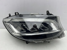 Laden Sie das Bild in den Galerie-Viewer, Frontscheinwerfer Mercedes-Benz Sprinter A9109067200 LED Rechts Headlight SCH9069837569fa