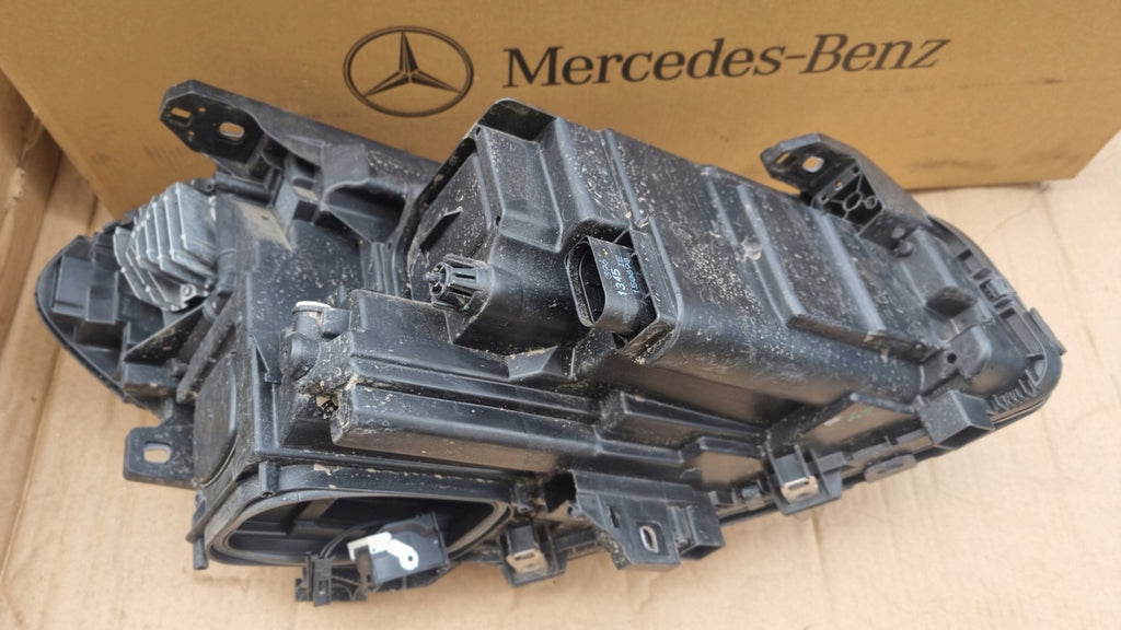 Frontscheinwerfer Mercedes-Benz W246 A2469065301 LED Rechts oder Links SCH7070707506ln