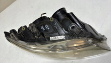 Laden Sie das Bild in den Galerie-Viewer, Frontscheinwerfer Saab 93 9-3 Xenon Rechts Scheinwerfer Headlight