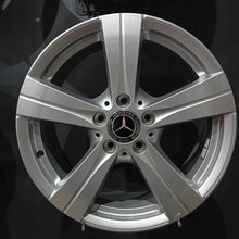Load image into Gallery viewer, 4x Alufelge 17 Zoll 7.0" 5x112 44 5ET Silber Mercedes-Benz W206 Rim Wheel FEL5544292051jx