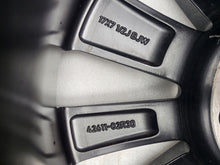 Laden Sie das Bild in den Galerie-Viewer, 1x Alufelge 17 Zoll 7.5" 5x114.3 40ET CMS-1029 Toyota Corolla Rim Wheel FEL8913227862eo