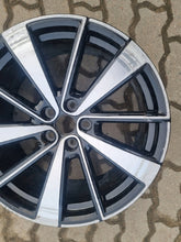 Laden Sie das Bild in den Galerie-Viewer, 1x Alufelge 19 Zoll 9.0&quot; 5x108 53ET Glanz Schwarz 32134523 Polestar 1 Rim Wheel
