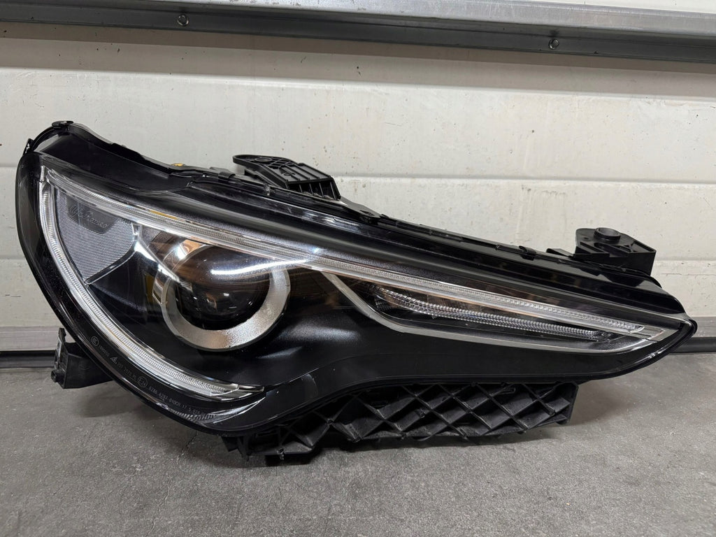 Frontscheinwerfer Alfa Romeo Stelvio 50563959 Xenon Rechts Headlight SCH5485667979qa