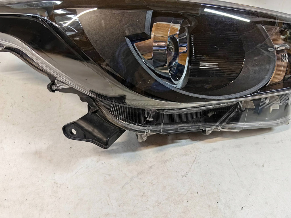 Frontscheinwerfer Toyota Yaris CCI4037 Rechts Scheinwerfer Headlight SCH8923696698vi