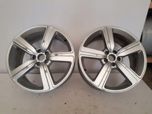 Laden Sie das Bild in den Galerie-Viewer, 1x Alufelge 20 Zoll 9.0" 5x112 38ET Glanz Silber 4KE601025 Audi E Tron Rim Wheel FEL7640265324qv