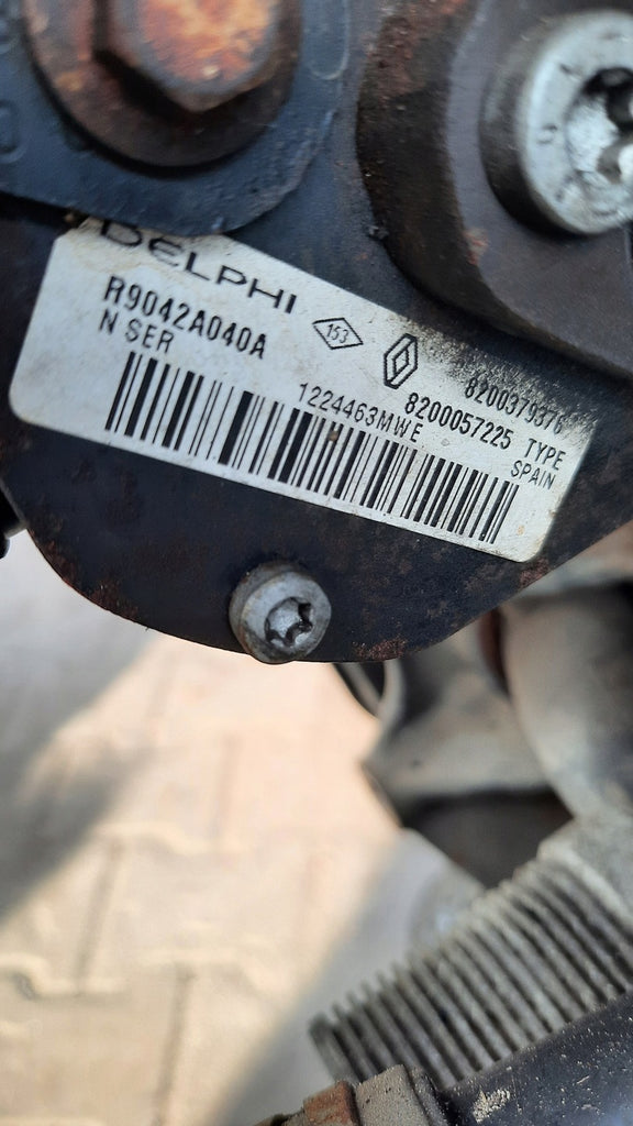 Motor Renault Clio III K9K766 1.5 DCI 85PS 2004 Diesel Engine Unkomplett