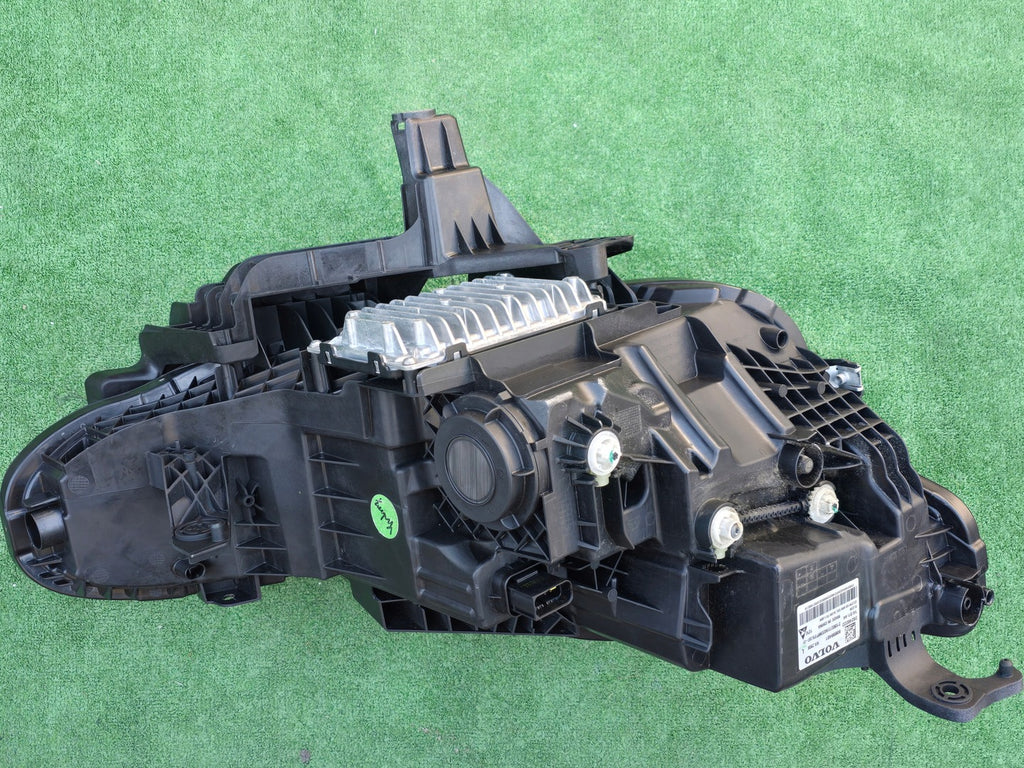 Frontscheinwerfer Volvo 20240222 Full LED Links Scheinwerfer Headlight SCH9757068533hp