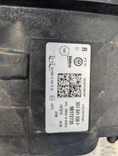 Laden Sie das Bild in den Galerie-Viewer, Frontscheinwerfer VW Passat B8 3G1941036P LED Rechts Scheinwerfer Headlight