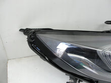 Laden Sie das Bild in den Galerie-Viewer, Frontscheinwerfer Opel Astra K 39047199 Rechts Scheinwerfer Headlight