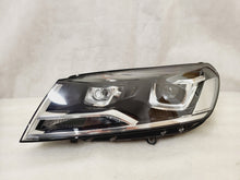 Laden Sie das Bild in den Galerie-Viewer, Frontscheinwerfer VW Touareg 7P1941031 7P1941032 Xenon Ein Satz Headlight