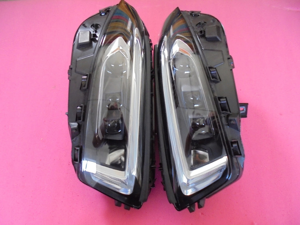 Frontscheinwerfer Mercedes-Benz A1779062505 A1779062605 Ein Satz Headlight SCH9259104041er