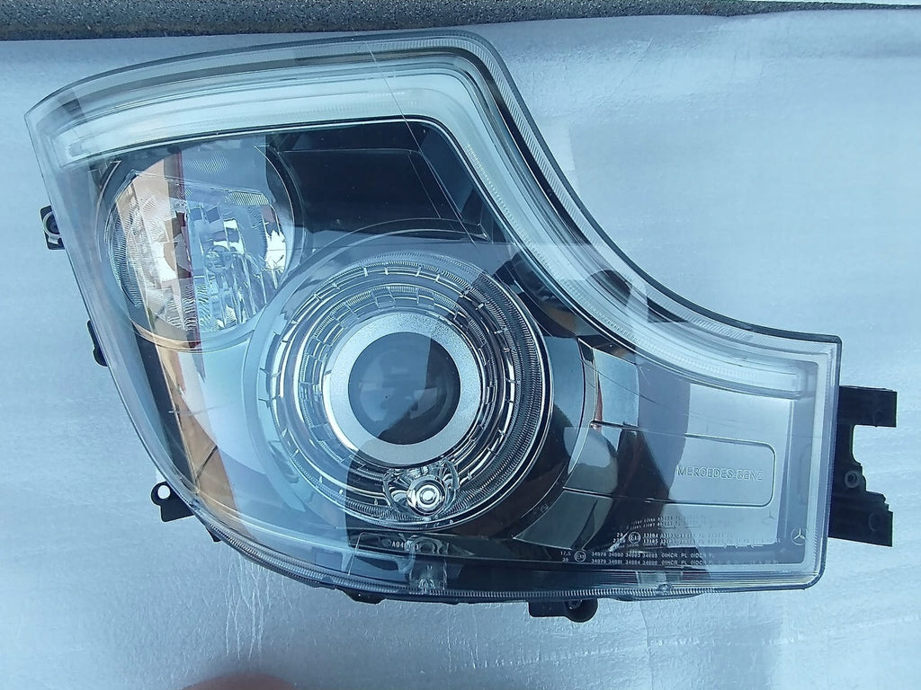 Frontscheinwerfer Mercedes-Benz A9618206739 Rechts Scheinwerfer Headlight