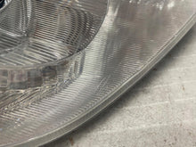 Laden Sie das Bild in den Galerie-Viewer, Frontscheinwerfer Skoda Yeti 5L1941016 Xenon Rechts Scheinwerfer Headlight