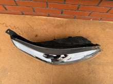 Laden Sie das Bild in den Galerie-Viewer, Frontscheinwerfer Kia Ceed J792111020 LED Rechts Scheinwerfer Headlight