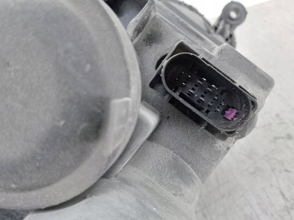 Frontscheinwerfer VW Jetta 1K6941031B 1T0907391 Xenon Rechts oder Links SCH6220711542hq