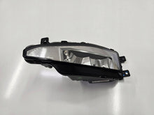 Laden Sie das Bild in den Galerie-Viewer, Frontscheinwerfer VW Passat B8 3G0941700 LED Rechts Scheinwerfer Headlight SCH5335355015bt