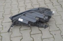 Laden Sie das Bild in den Galerie-Viewer, Frontscheinwerfer Skoda Superb I 3P1941016A Full LED Rechts Headlight SCH2638789520pt