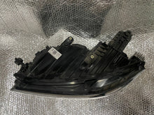 Load image into Gallery viewer, Frontscheinwerfer VW Passat B8 3G1941081P Full LED Links Scheinwerfer Headlight