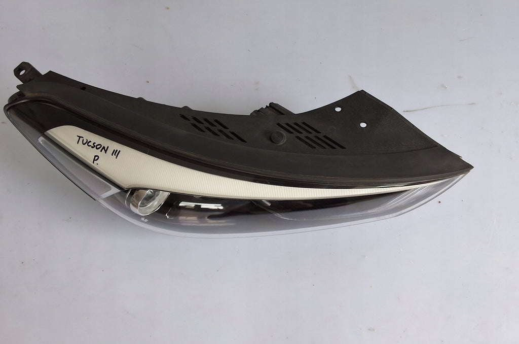 Frontscheinwerfer Hyundai Tucson 92102-D7200 Rechts Scheinwerfer Headlight