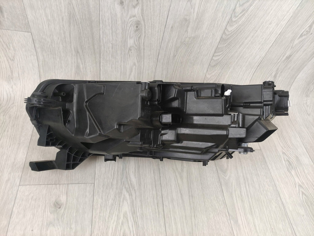 Frontscheinwerfer Skoda Octavia IV 5E4941016B Rechts Scheinwerfer Headlight SCH5830971569er