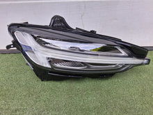 Laden Sie das Bild in den Galerie-Viewer, Frontscheinwerfer Volvo V60 I S60 III 32420502 Full LED Rechts Headlight SCH2565213814uk