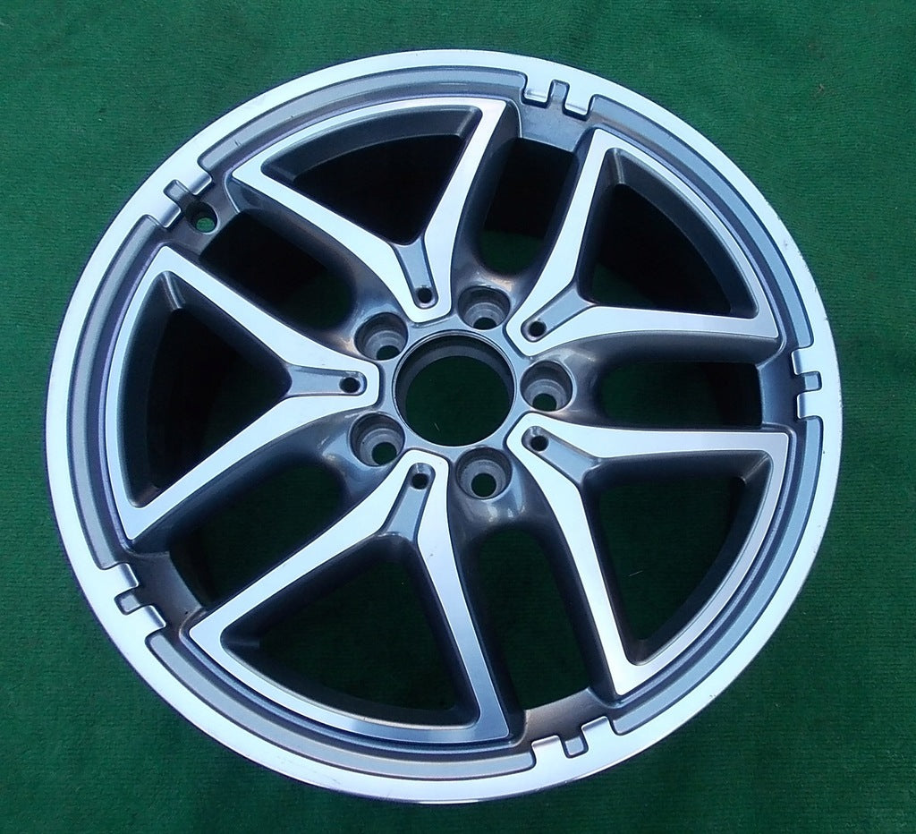 1x Alufelge 17 Zoll 7.5" 5x112 52ET Glanz A2464011502 Mercedes-Benz W176 FEL6697102046wb