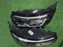 Laden Sie das Bild in den Galerie-Viewer, Frontscheinwerfer Renault Kangoo Express 260103264R 260608411R LED Ein Satz SCH4235801413mg
