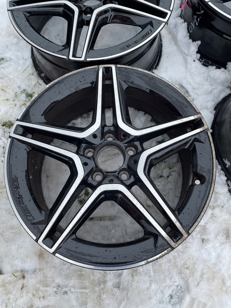4x Alufelge 18 Zoll 7.5" 5x112 49ET Glanz Schwarz A1774011500 Mercedes-Benz
