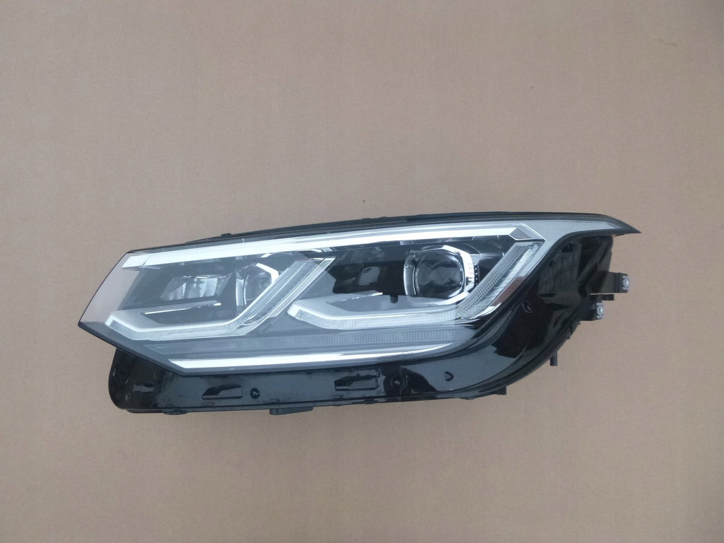 Frontscheinwerfer VW Tiguan 5NB941081G Links Scheinwerfer Headlight