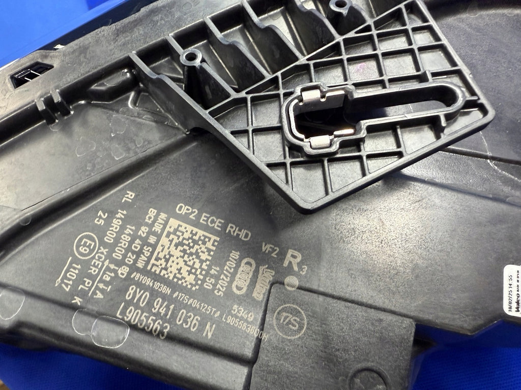 Frontscheinwerfer Audi A3 8Y0941036N Full LED Rechts Scheinwerfer Headlight