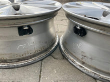 Laden Sie das Bild in den Galerie-Viewer, 1x Alufelge 17 Zoll 7.0" 5x114.3 40ET Glanz Silber Nissan Qashqai I J11 FEL5481049351ep