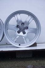 Laden Sie das Bild in den Galerie-Viewer, 4x Alufelge 17 Zoll 7.5" 5x112 28ET 8T0601025B Audi A4 Rim Wheel FEL4636782446eq