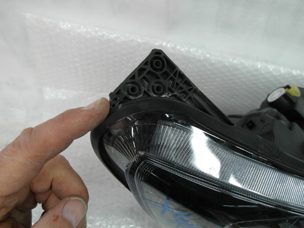 Frontscheinwerfer Ford Focus JX7B13E016CJ Full LED Ein Stück (Rechts oder Links) SCH6606419020hc