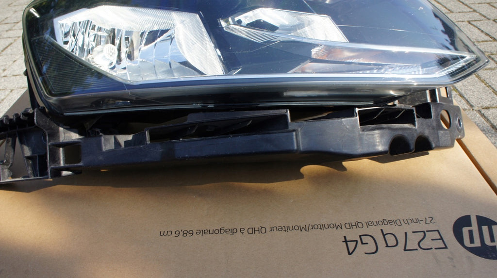 Frontscheinwerfer VW Polo 6c1 6C1941006 Rechts Scheinwerfer Headlight SCH3539932865cw