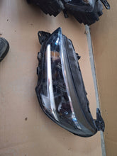 Laden Sie das Bild in den Galerie-Viewer, Frontscheinwerfer Opel Corsa F 9829522780 LED Links Scheinwerfer Headlight SCH3938125305re