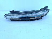 Laden Sie das Bild in den Galerie-Viewer, Frontscheinwerfer Hyundai Kona 92207-J9500 LED Links Scheinwerfer Headlight SCH2267596428eg