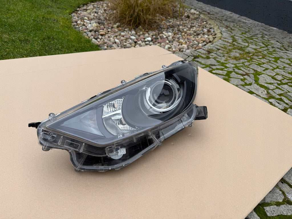 Frontscheinwerfer Toyota Yaris EUKO-6 LED Links Scheinwerfer Headlight SCH2178293235yn