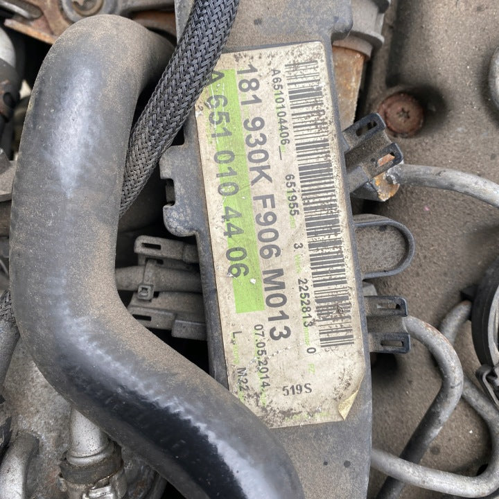 Motor Mercedes-Benz Sprinter B906 OM651 2.2 CDI 257TKm 2014 Diesel Komplett MOT1657382600sq