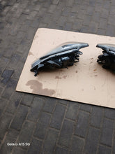 Load image into Gallery viewer, Frontscheinwerfer Mitsubishi Lancer VII I Ein Satz Scheinwerfer Headlight SCH7761310468ga