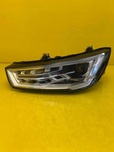 Load image into Gallery viewer, Frontscheinwerfer Audi A1 8XA941005 Xenon Ein Stück (Rechts oder Links)