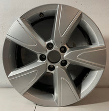 Load image into Gallery viewer, 1x Alufelge 17 Zoll 7.5" 5x108 50ET Glanz Silber 31680565 Volvo Xc40 Rim Wheel FEL3345374924bs