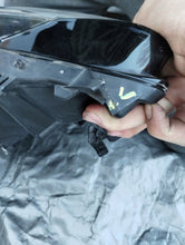 Laden Sie das Bild in den Galerie-Viewer, Frontscheinwerfer Renault Megane IV 260608417R Full LED Links Headlight SCH7596422642pz