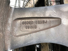 Laden Sie das Bild in den Galerie-Viewer, 1x Alufelge 18 Zoll 8.0&quot; 4x108 43ET Glanz Schwarz LORK500718 Volvo Rim Wheel