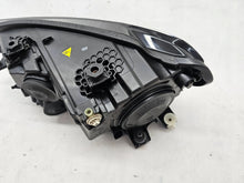 Load image into Gallery viewer, Frontscheinwerfer VW Caddy IV 2K1941032B Rechts Scheinwerfer Headlight SCH5648317259ml