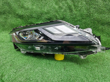 Laden Sie das Bild in den Galerie-Viewer, Frontscheinwerfer Mitsubishi L200 8301D382 LED Rechts Scheinwerfer Headlight