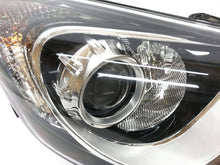Laden Sie das Bild in den Galerie-Viewer, Frontscheinwerfer Hyundai I30 92102-A6060 Xenon Rechts Scheinwerfer Headlight SCH7172963372nu